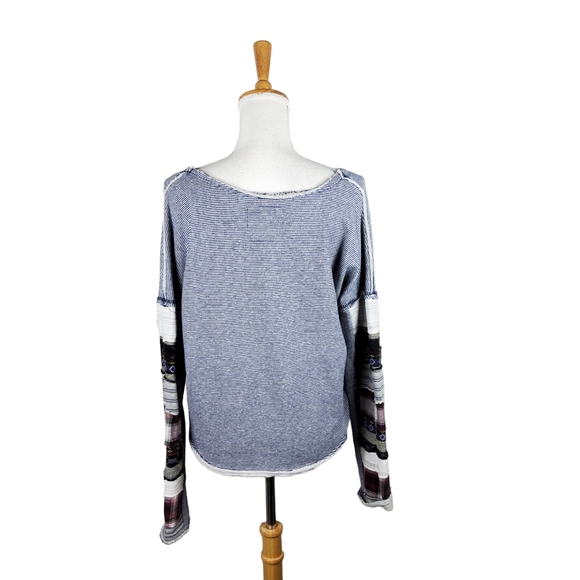 We the Free Striped Oversized Raw Edge Patchwork Sweatshirt Blue Size Small - Picture 3 of 8